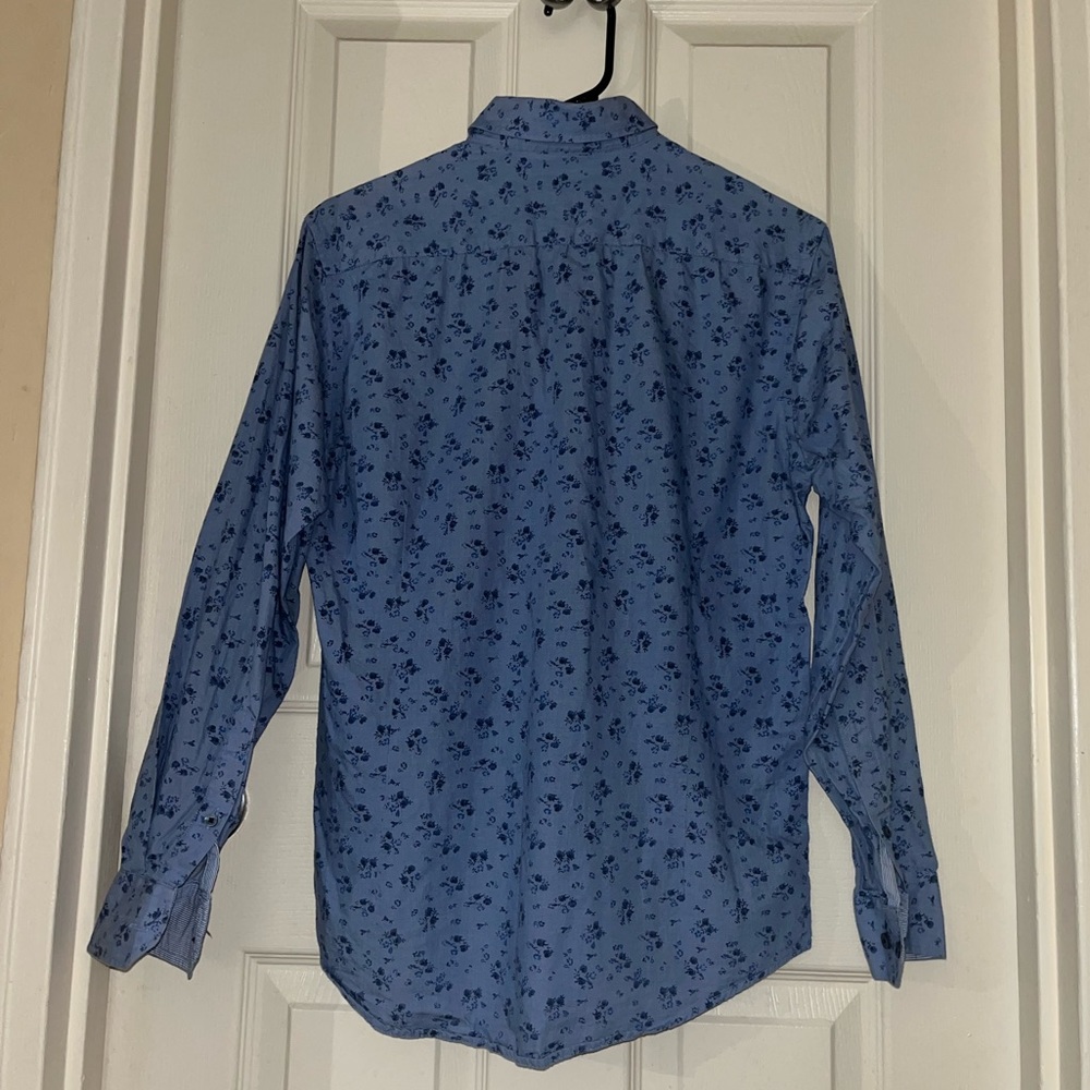 Button Down - Picture 2 of 5